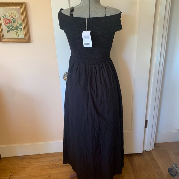 NWT EVERLANE The Gauze Off-the-Shoulder Dress Black S Smocked Bodice Fit & Flare - Picture 4 of 8